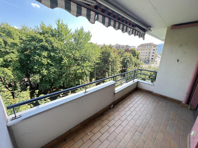 Appartement - 85 m² - 4 pièces