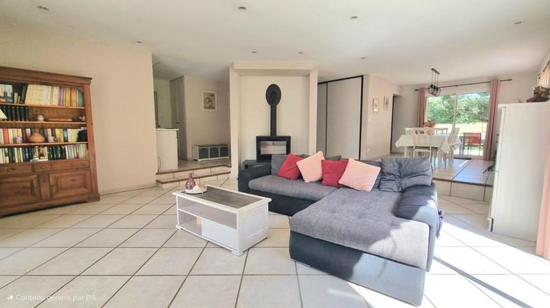 Maison - 123 m² - 5 pièces