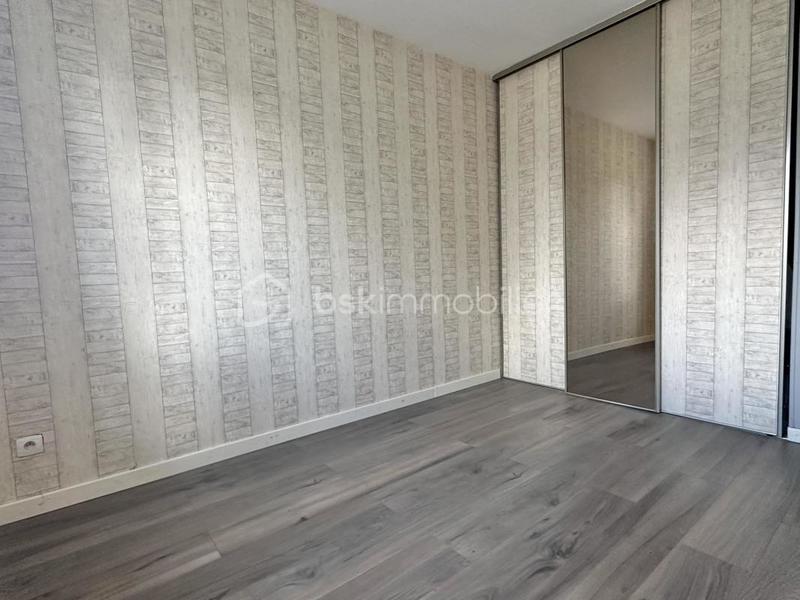 Pavillon - 130 m² - 7 pièces