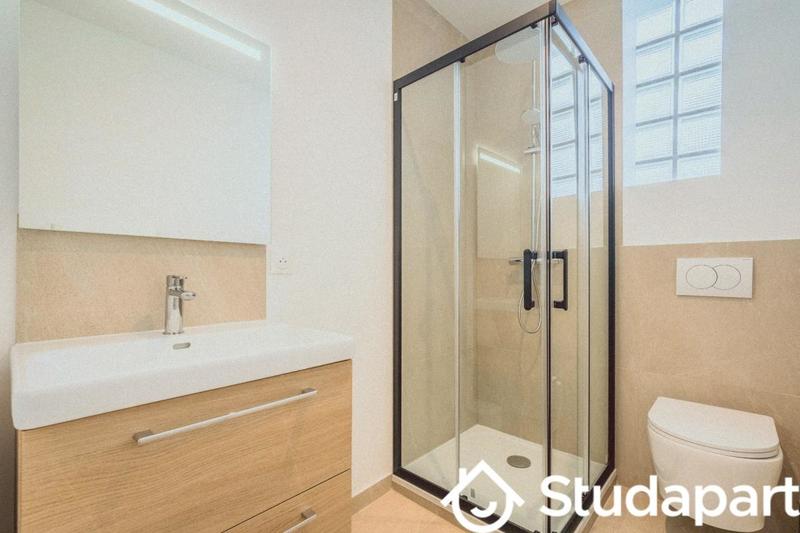 Chambre - 17 m² - 1 pièce