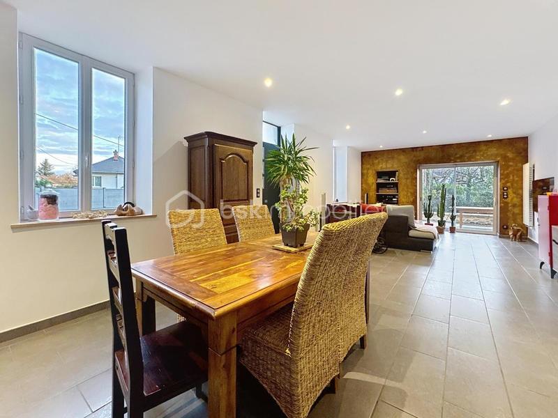 Maison en pierre - 150 m² - 6 pièces