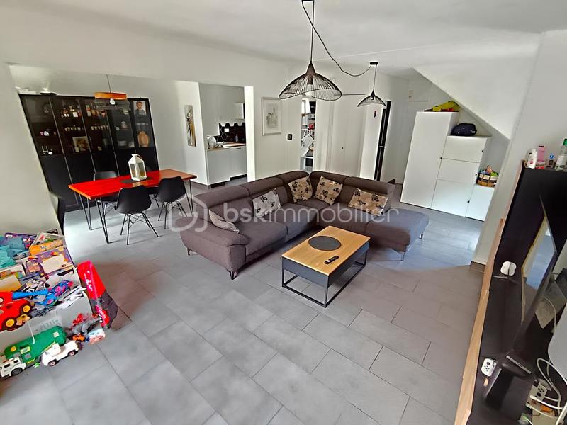 Villa - 94 m² - 5 pièces