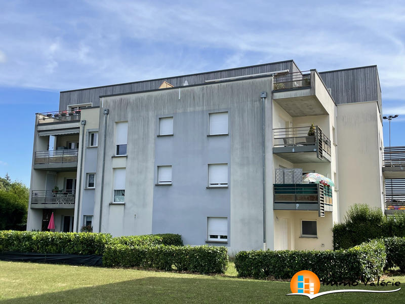 Appartement - 77 m² - 3 pièces