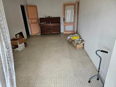 Appartement - 90 m² - 4 pièces