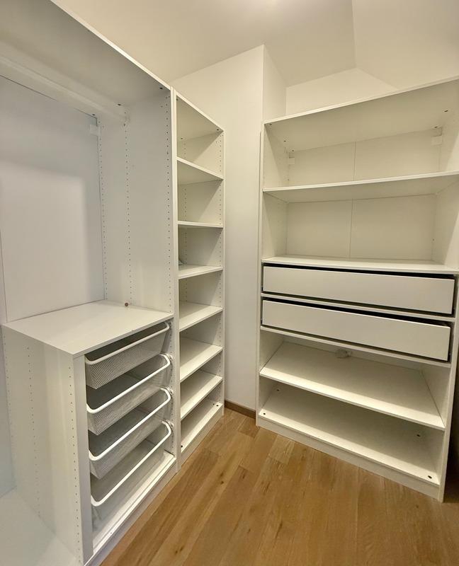 Maison - 230 m² - 7 pièces