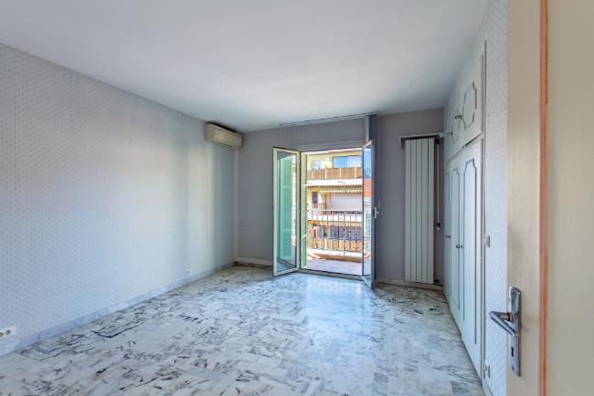 Appartement - 104 m² - 4 pièces