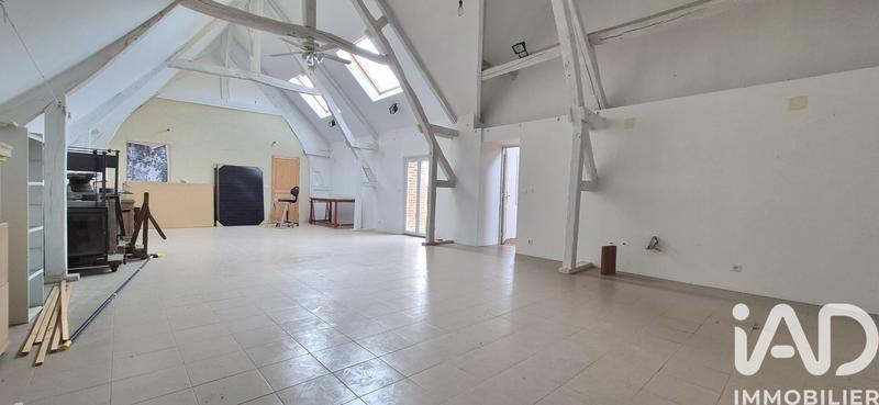 Maison - 702 m² - 20 pièces