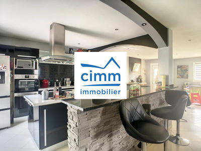 Maison - 194 m² - 6 pièces