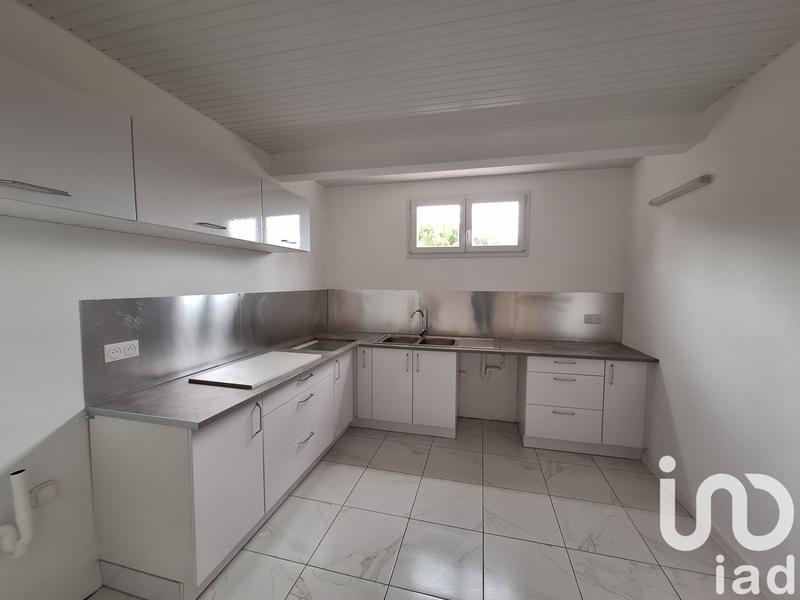 Maison - 442 m² - 12 pièces