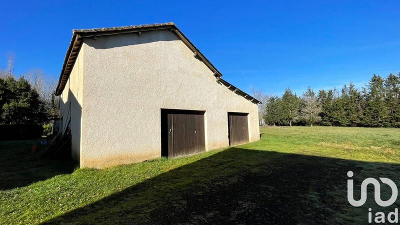 Maison - 237 m² - 7 pièces