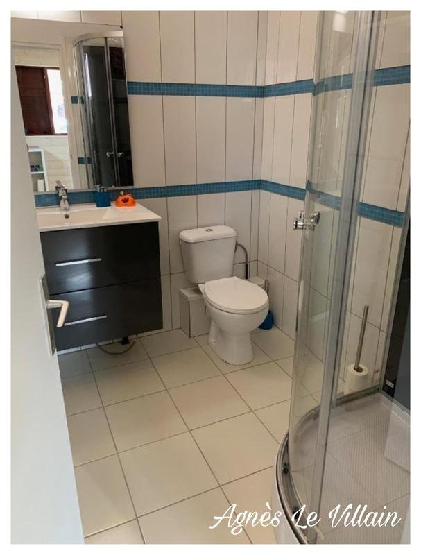 Maison - 215 m² - 10 pièces