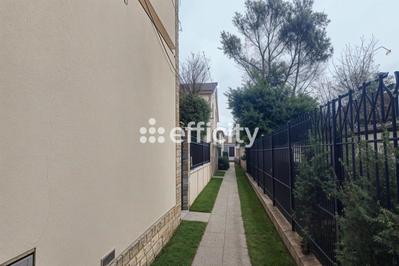 Maison - 103 m² - 5 pièces