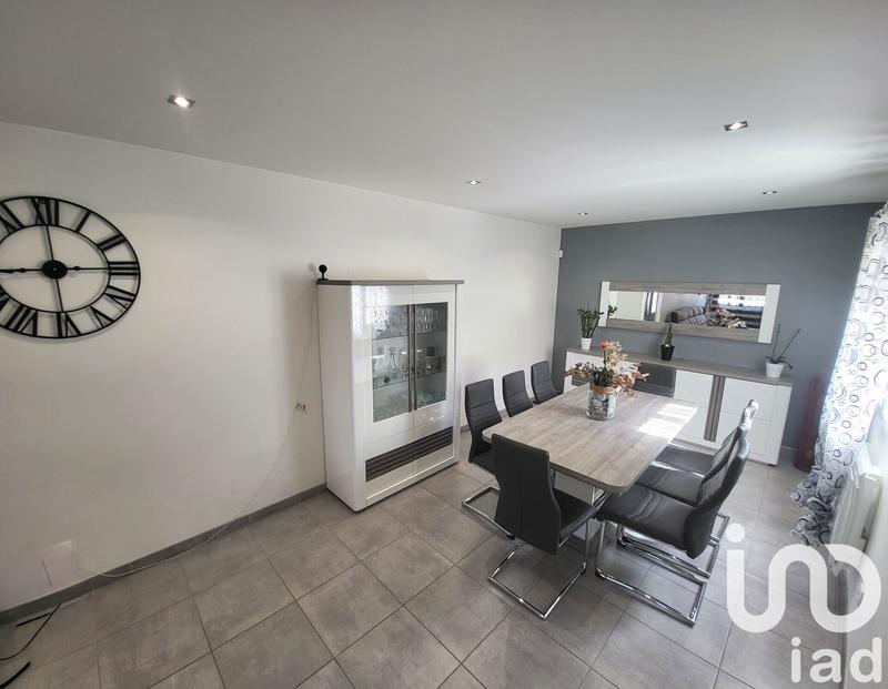 Maison - 102 m² - 5 pièces