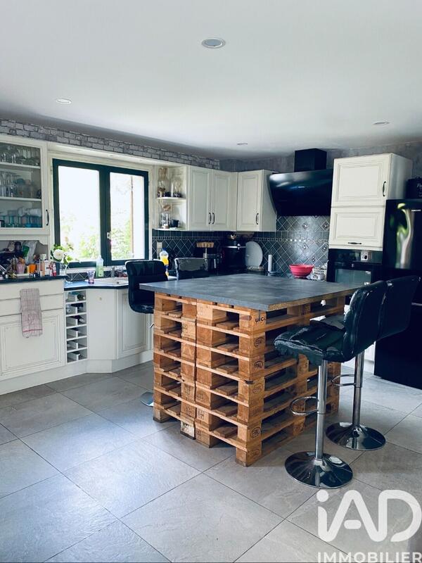 Maison - 100 m² - 5 pièces