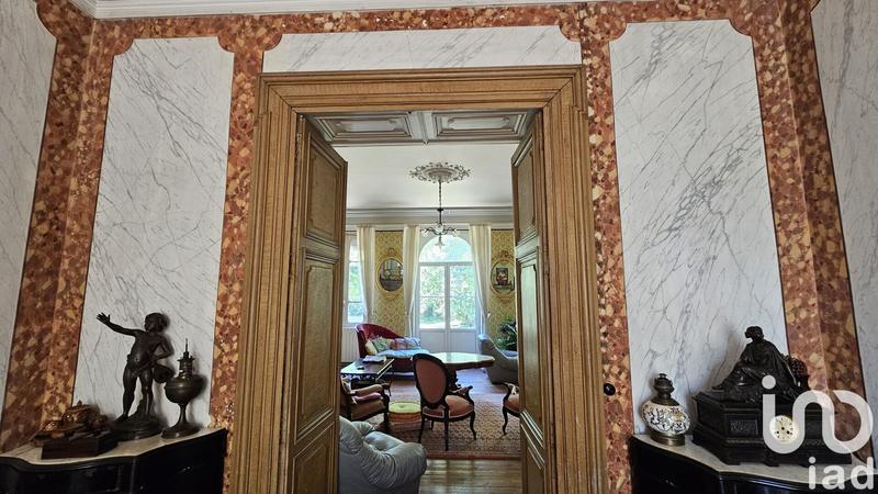 Château - 577 m² - 8 pièces