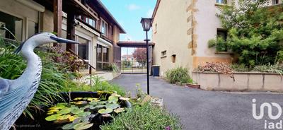 Maison - 350 m² - 11 pièces