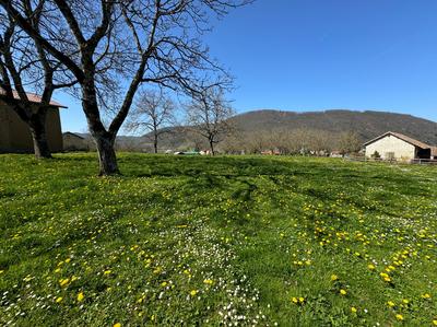 Terrain constructible - 836 m²