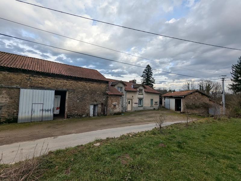 Maison de village - 90 m² - 4 pièces