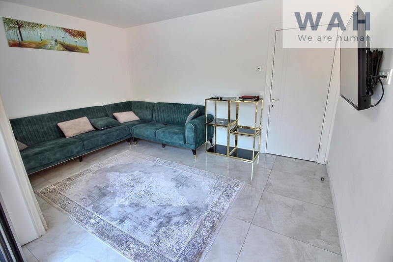 Villa - 190 m² - 6 pièces