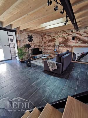 Maison - 84 m² - 3 pièces