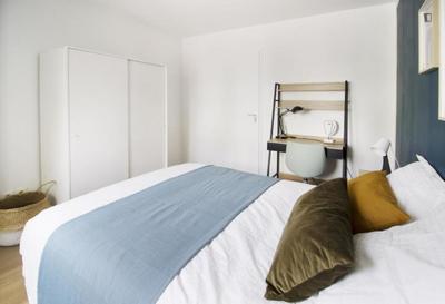 Chambre - 11 m² - 4 pièces