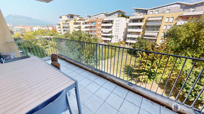 Appartement - 47 m² - 2 pièces