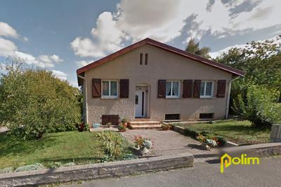 Maison - 88 m² - 5 pièces