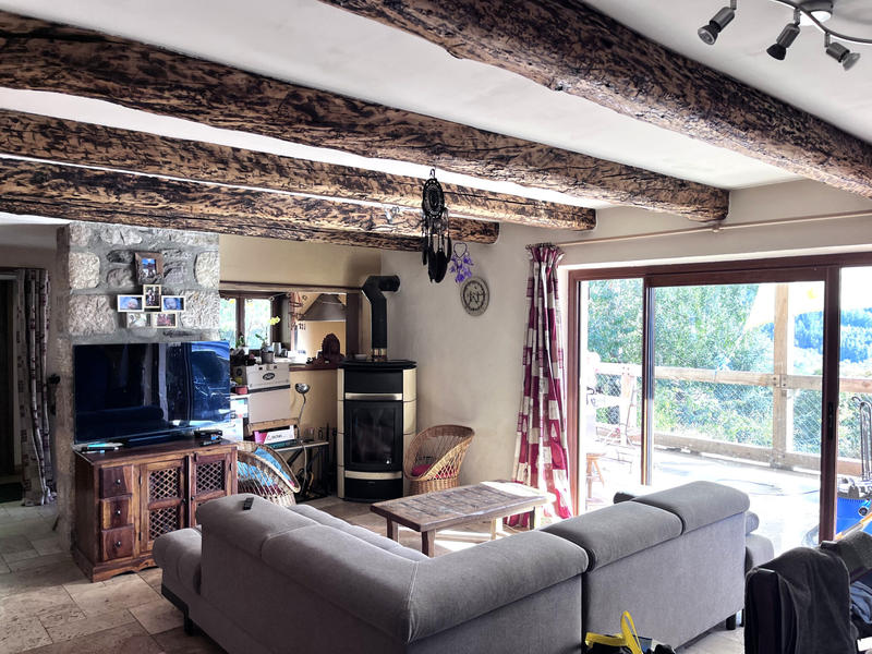 Maison - 105 m² - 4 pièces