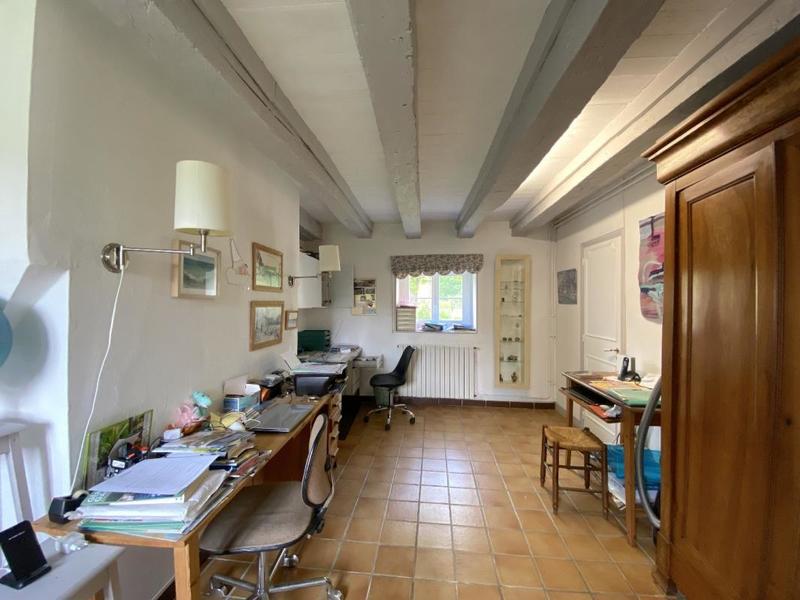 Propriété - 293 m² - 10 pièces