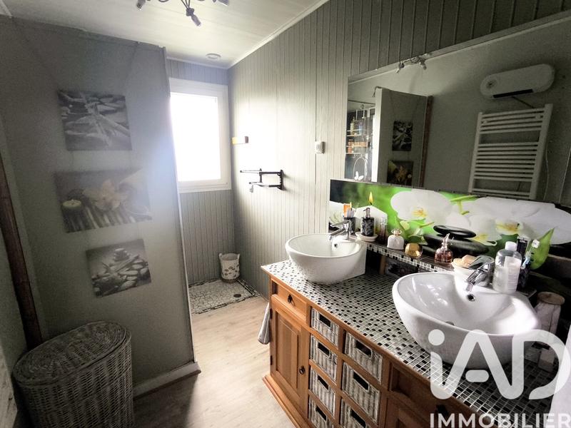 Maison - 95 m² - 5 pièces