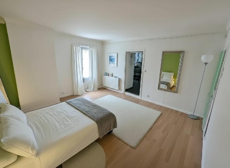 Maison de village - 154 m² - 7 pièces