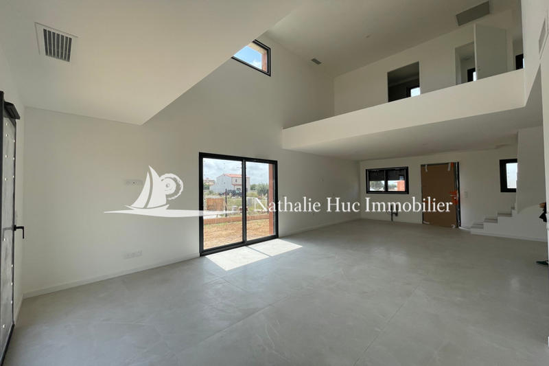 Maison - 99 m² - 4 pièces