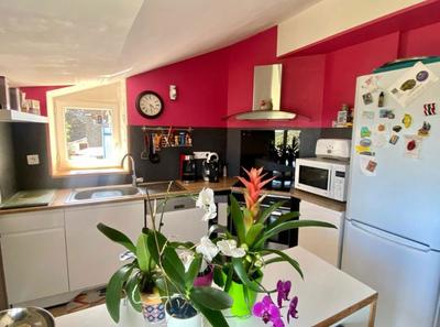 Mas - 200 m² - 8 pièces