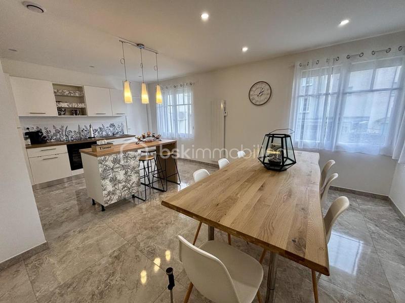 Maison - 154 m² - 6 pièces