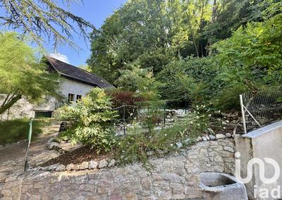 Maison - 257 m² - 9 pièces