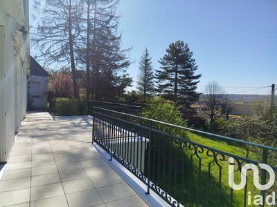 Maison - 180 m² - 8 pièces