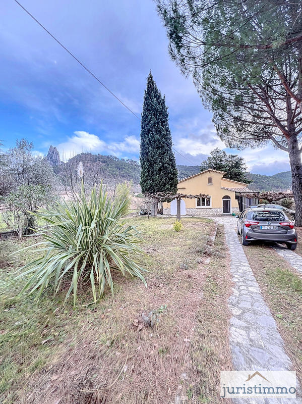 Villa - 120 m² - 5 pièces