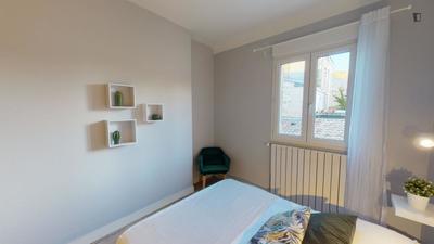 Chambre - 13 m² - 6 pièces