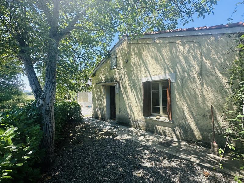 Propriété - 300 m² - 12 pièces