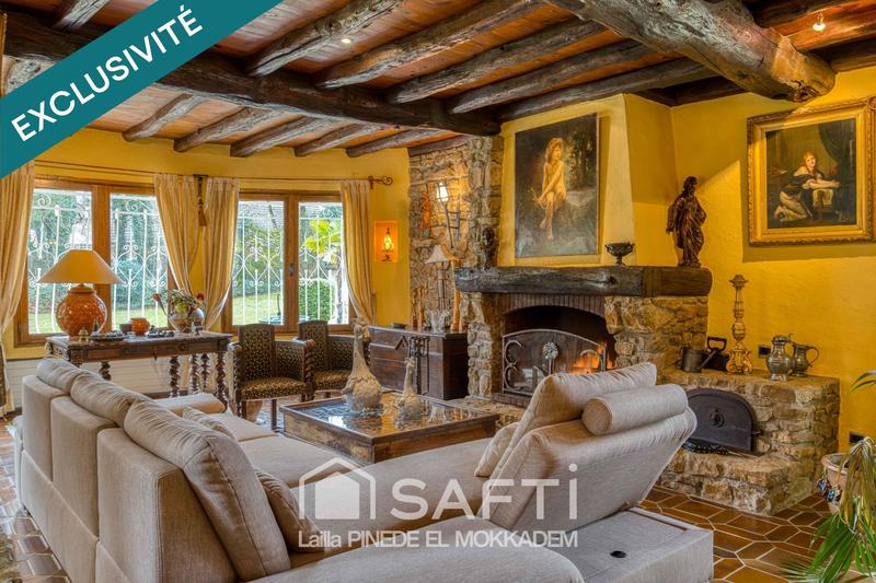 Maison - 160 m² - 5 pièces