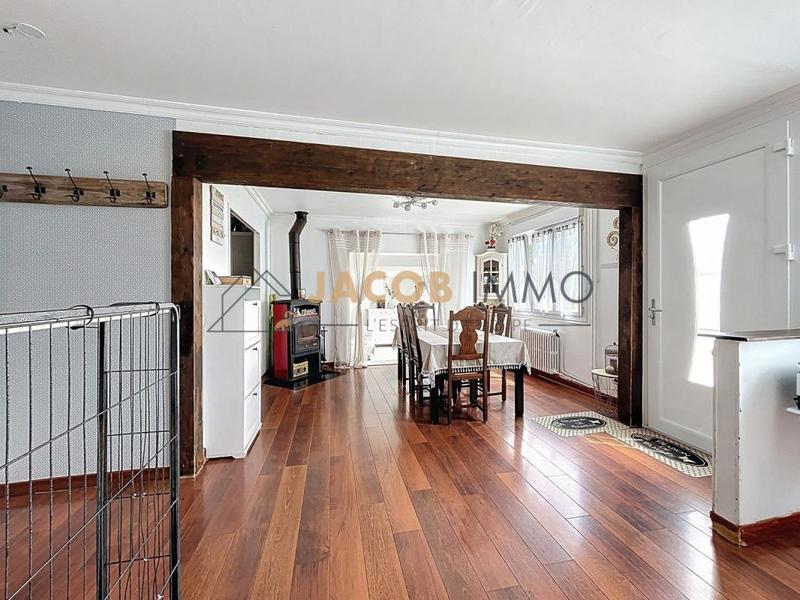 Maison - 142 m² - 6 pièces