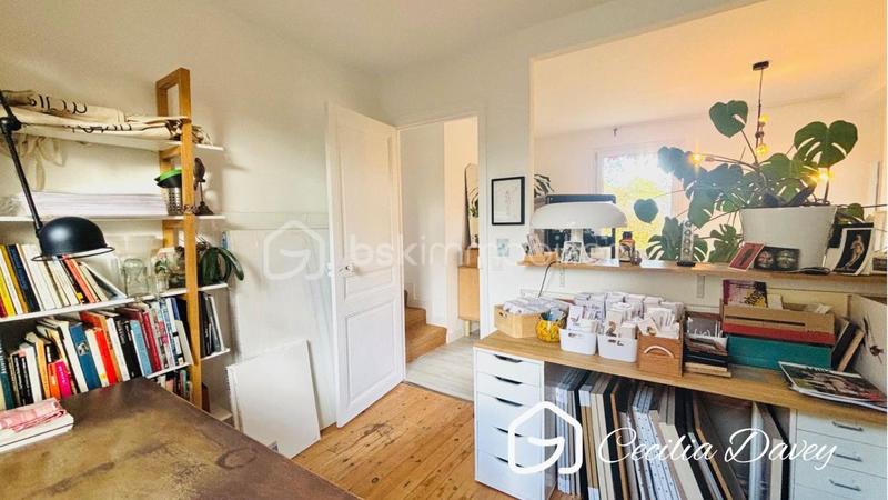 Propriété - 180 m² - 7 pièces