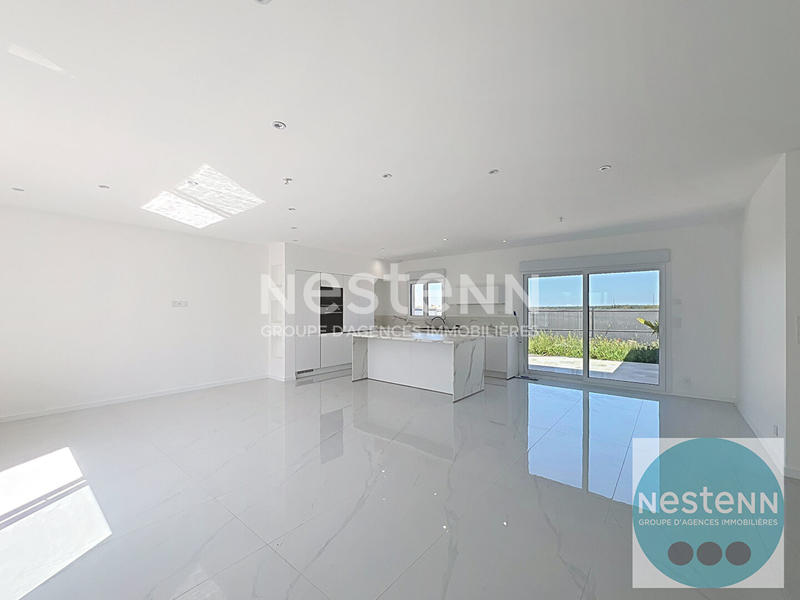 Maison - 140 m² - 5 pièces