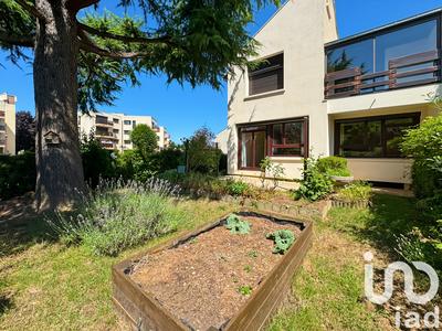 Maison - 115 m² - 6 pièces