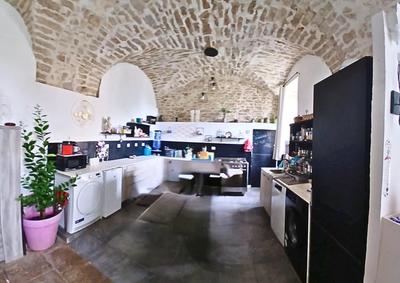 Maison - 121 m² - 7 pièces