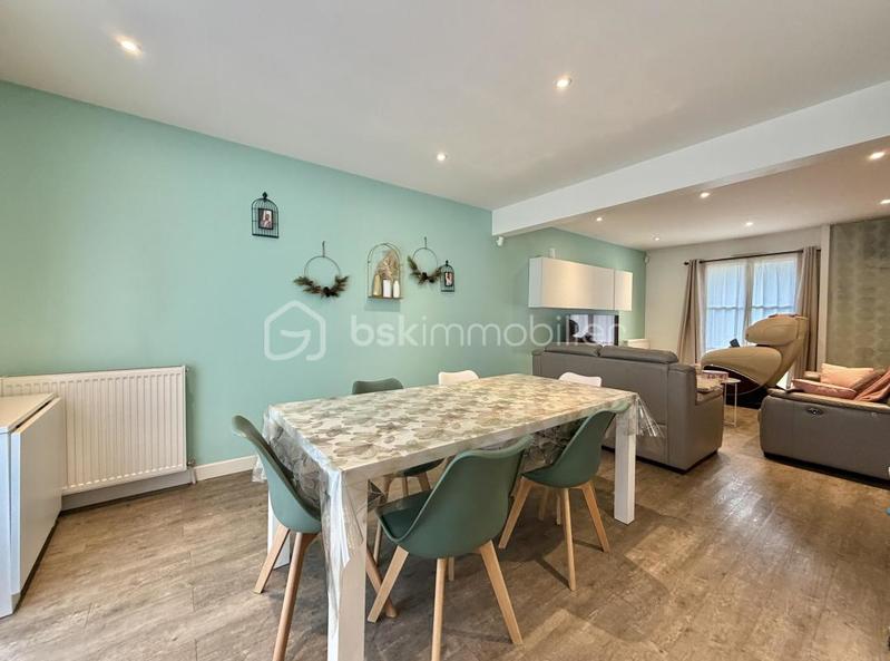 Maison - 103 m² - 6 pièces