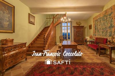 Château - 493 m² - 12 pièces