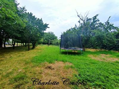 Propriété - 404 m² - 20 pièces