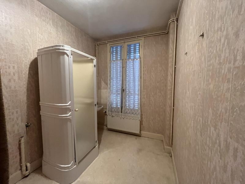 Appartement - 100 m² - 5 pièces