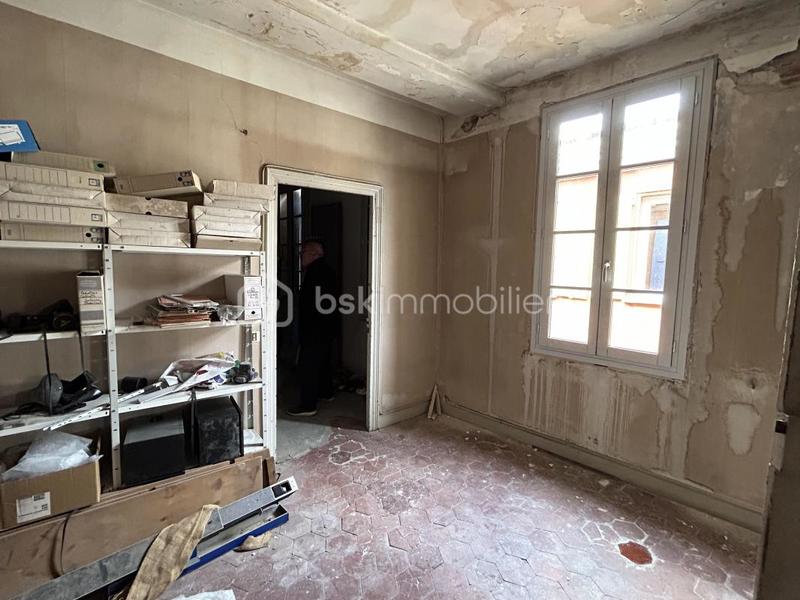 Local commercial - 160 m² - 4 pièces